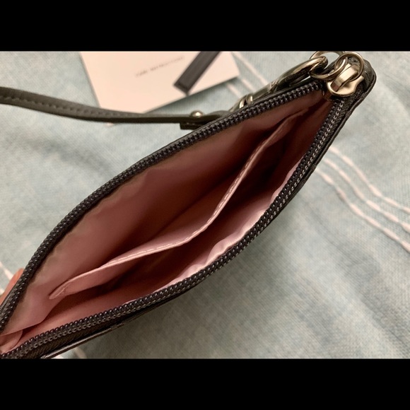Coach Grey CC Wristlet! NWT! - Picture 5 of 6